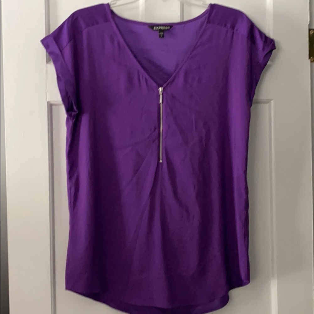 Purple blouse w/ zipper down front-size Large